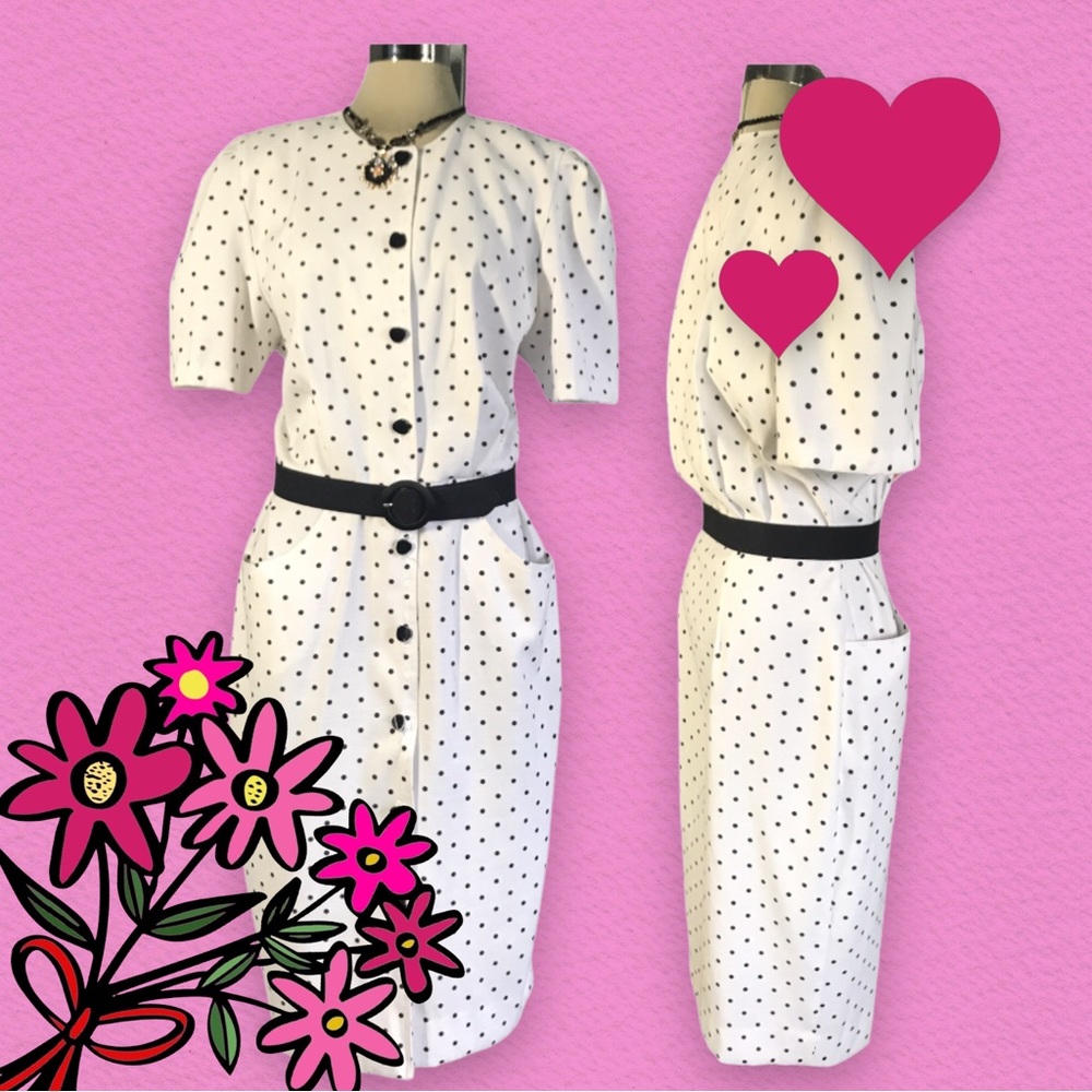 Vintage Algo Elegant White and Black Polkadot  Front Open and Belted Size L